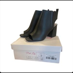 Pink Lily Tonya Black Open Toe Block Heel Booties